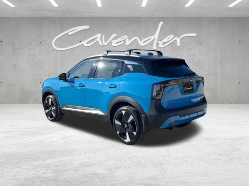 New 2026 Nissan Kicks SR image 14