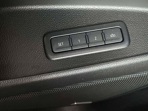 Used 2019 Chevrolet Tahoe LT RWD image 28