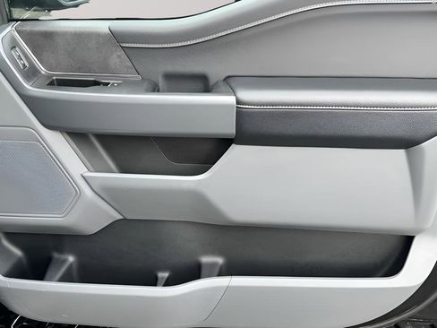 Used 2024 Ford F150 XLT w/ Mobile Office Package image 30