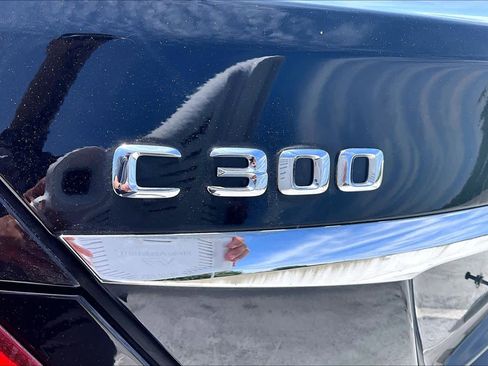 Used 2015 Mercedes-Benz C 300 4MATIC Sedan image 30