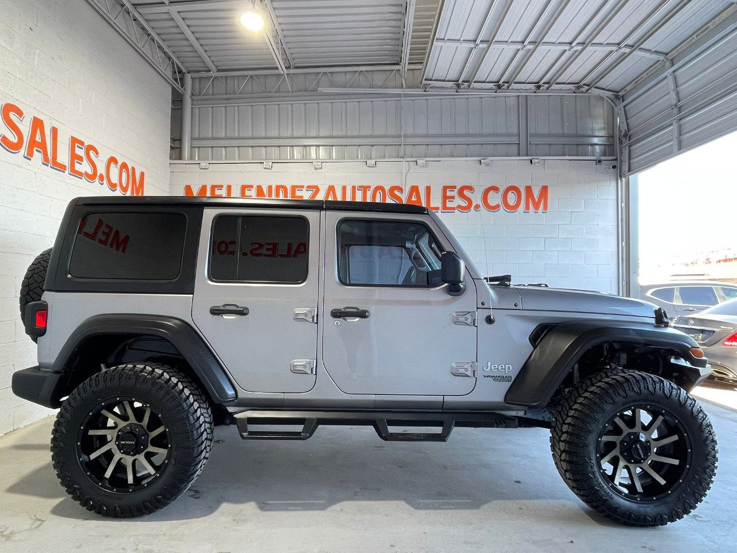 Used 2019 Jeep Wrangler Unlimited Sport S AWD/4WD image 7