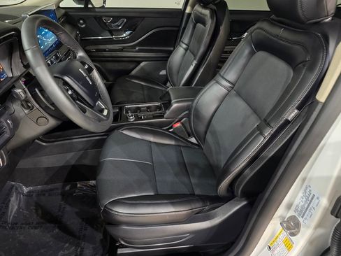 New 2026 Lincoln Corsair Reserve image 21