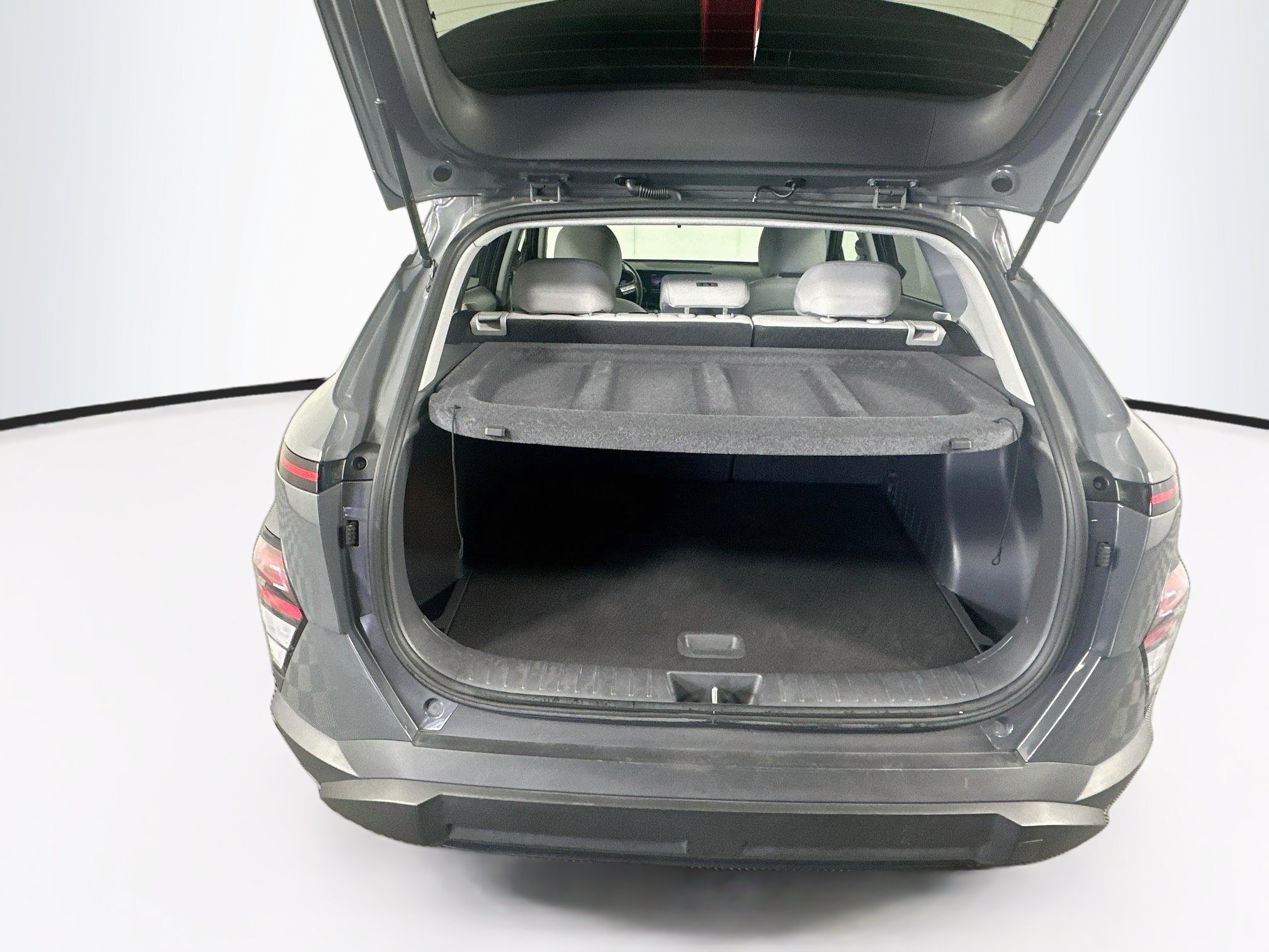 Used 2025 Hyundai Kona SEL FWD image 27