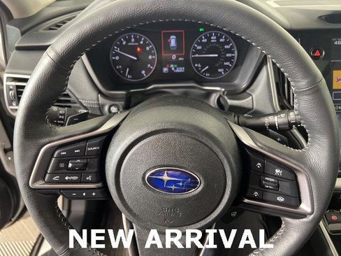 Used 2025 Subaru Outback Limited image 12