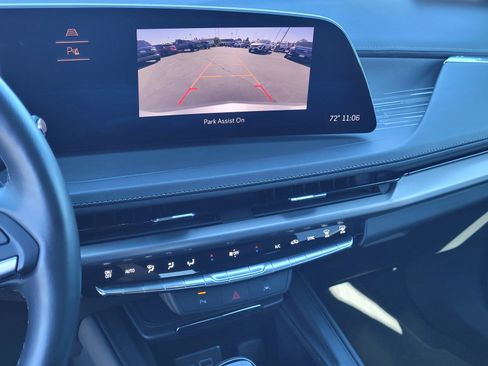 Certified 2024 Cadillac XT4 Premium Luxury image 20