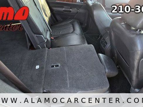 Used 2013 Lincoln MKX FWD image 22