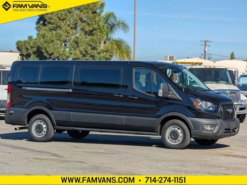 Used 2024 Ford Transit 350 XL image 2