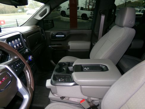 Used 2021 GMC Sierra 1500 SLE image 14