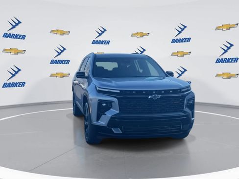 New 2026 Chevrolet Traverse RS image 3