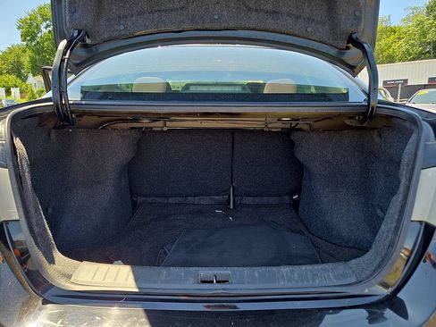 Used 2018 Nissan Sentra S w/ S Midnight Style Package FWD image 29