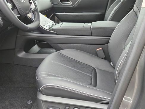 New 2025 INFINITI QX80 Sensory w/ Exterior Package image 12