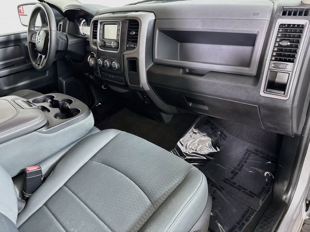 Used 2017 RAM 1500 Express w/ Express Value Package AWD/4WD image 30