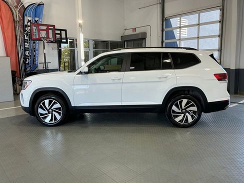Used 2025 Volkswagen Atlas SE FWD image 27