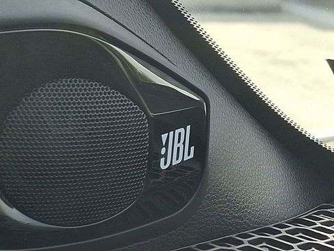 Used 2025 Toyota 4Runner TRD Off-Road Premium image 29