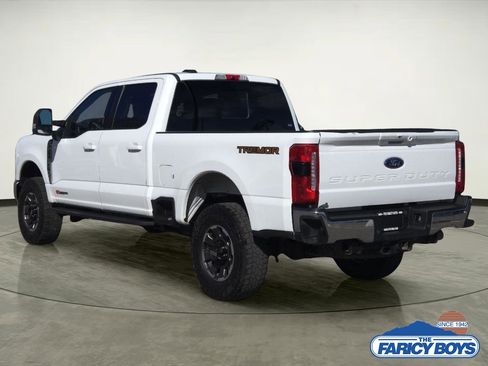 Used 2024 Ford F250 Lariat w/ Tremor Off-Road Package image 7