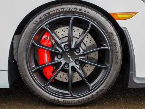 Used 2016 Porsche Cayman GT4 image 13