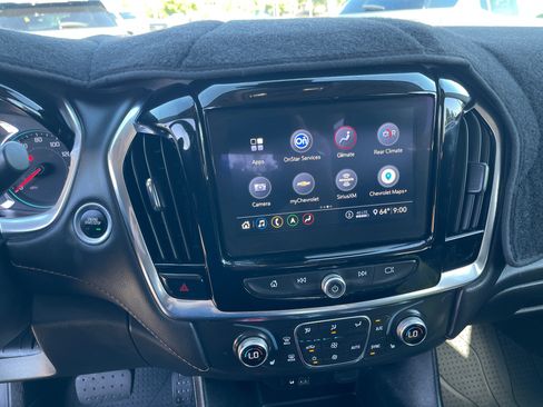 Used 2020 Chevrolet Traverse RS AWD/4WD image 3