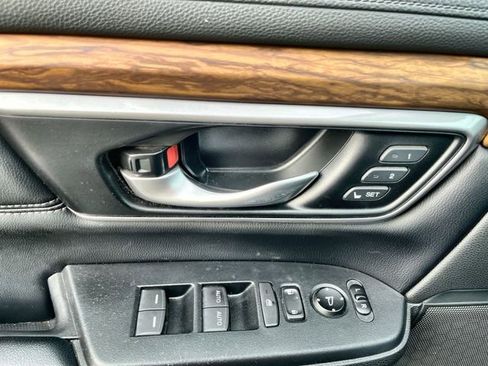 Used 2018 Honda CR-V EX-L image 17