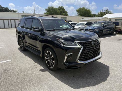 Used 2021 Lexus LX 570 4WD w/ Sport Package image 7