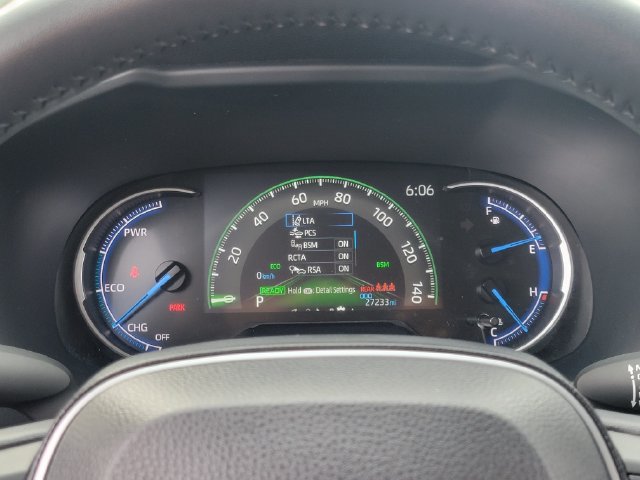 Used 2025 Toyota RAV4 XLE w/ Convenience Package AWD/4WD image 9