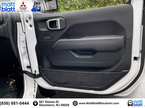 Used 2022 Jeep Wrangler Unlimited Rubicon image 24