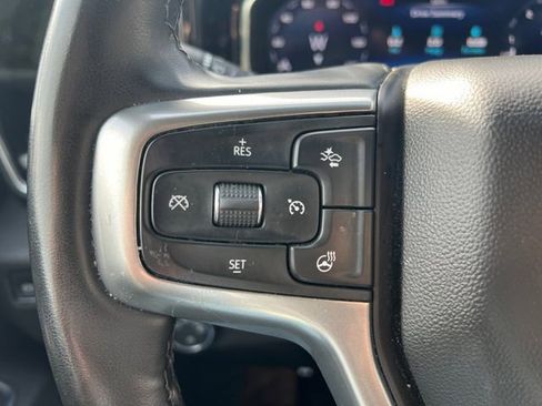 Certified 2025 Chevrolet Silverado 1500 LT AWD/4WD image 25