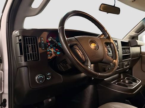 Used 2020 Chevrolet Express 2500 w/ Driver Convenience Package image 9