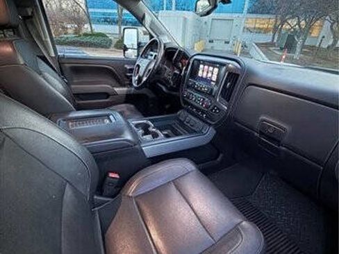Used 2016 Chevrolet Silverado 2500 LTZ w/ Z71 Package, Off-Road image 13