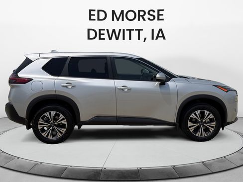 Used 2023 Nissan Rogue SV AWD/4WD image 6