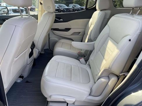 Certified 2021 GMC Acadia Denali w/ Denali Technology Package FWD image 13