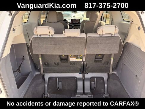 Used 2021 Toyota Sienna LE image 25