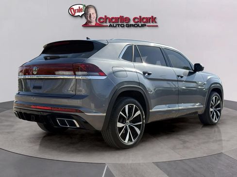 Used 2024 Volkswagen Atlas Cross Sport SEL Premium R-Line AWD/4WD image 5