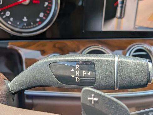 Used 2019 Mercedes-Benz E 450 4MATIC Wagon image 25