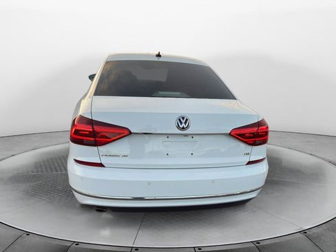 Used 2017 Volkswagen Passat 1.8T SE image 4