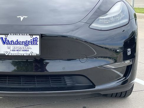 Used 2021 Tesla Model Y Long Range image 7