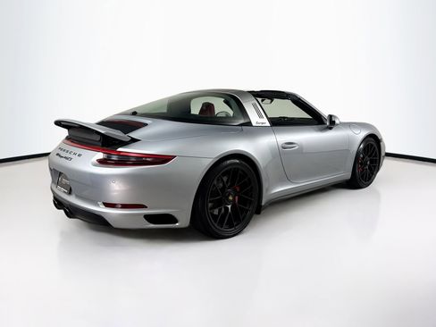 Used 2018 Porsche 911 Targa 4 GTS image 7
