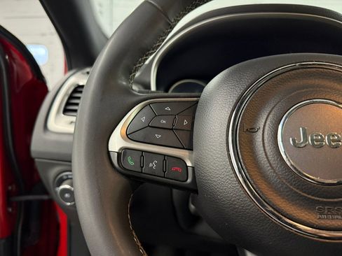 Used 2021 Jeep Compass Latitude w/ Sun and Sound Group image 27