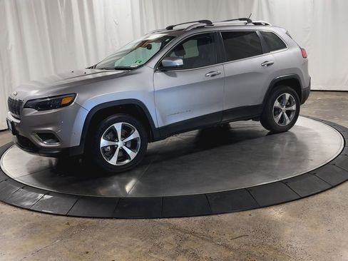Used 2020 Jeep Cherokee Limited w/ Technology Group image 5