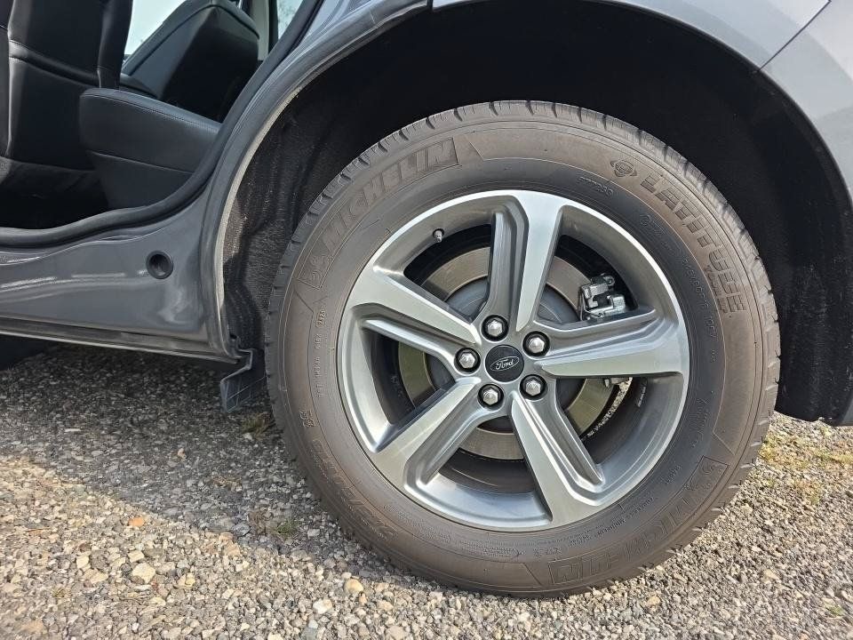 Used 2024 Ford Edge SEL w/ Convenience Package AWD/4WD image 15