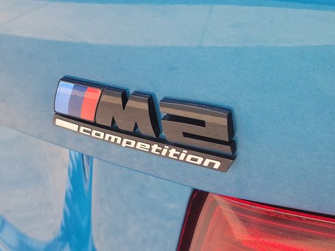 Used 2021 BMW M2 Competition w/ Executive Package RWD image 5