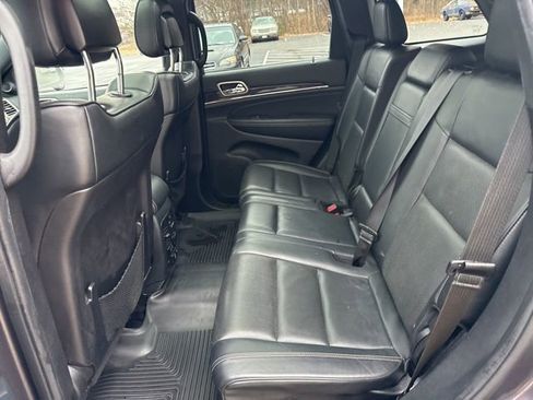 Used 2016 Jeep Grand Cherokee Overland image 15