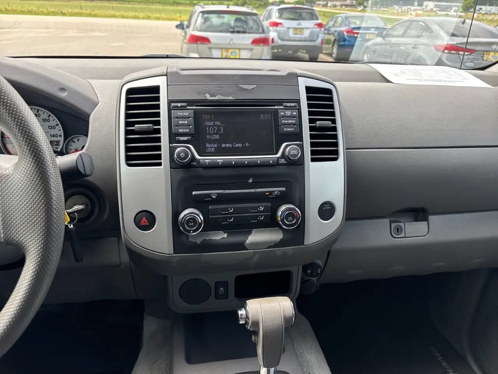 Used 2018 Nissan Frontier SV RWD image 15