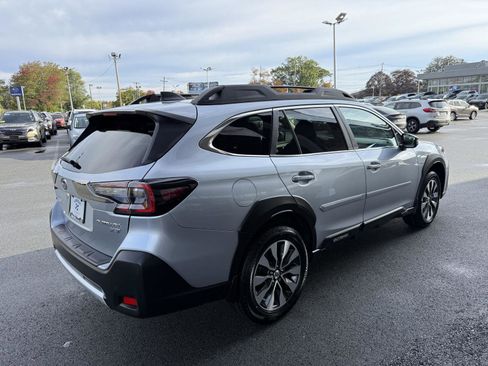 Certified 2023 Subaru Outback Limited XT image 5