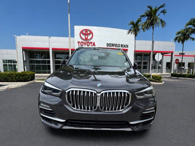 Used 2020 BMW X5 xDrive40i w/ Convenience Package AWD/4WD image 2