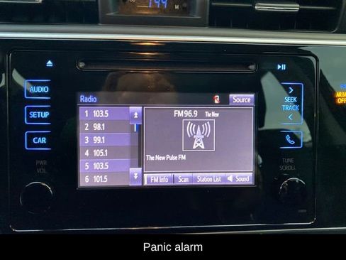 Used 2018 Toyota Corolla SE image 11