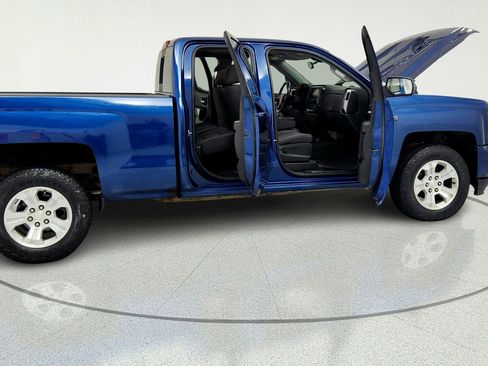 Used 2018 Chevrolet Silverado 1500 LT w/ All Star Edition AWD/4WD image 13