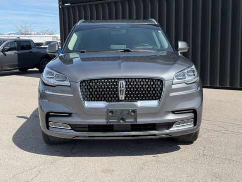 Used 2021 Lincoln Aviator Reserve w/ Equipment Group 210A image 2
