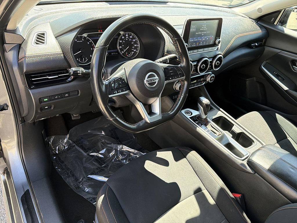 Used 2023 Nissan Sentra SR w/ Trunk Package FWD image 9