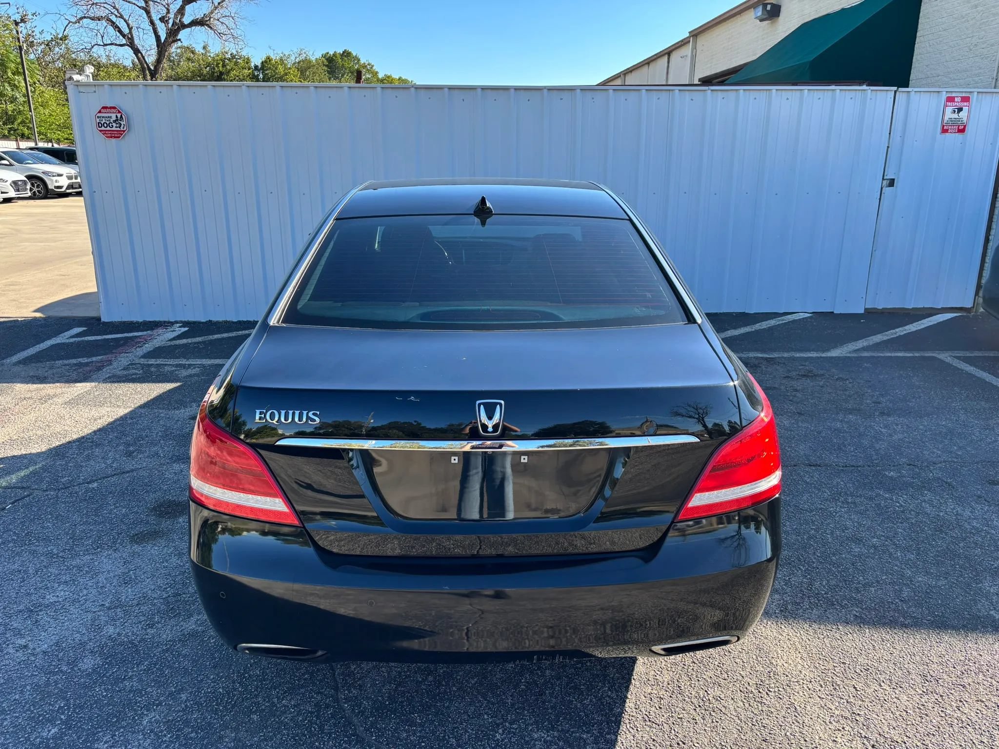 Used 2014 Hyundai Equus Signature RWD image 5