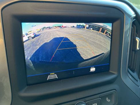 Used 2023 Chevrolet Silverado 2500 Custom w/ Custom Value Package image 29